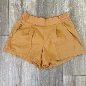 Athleta Brooklyn textured shorts